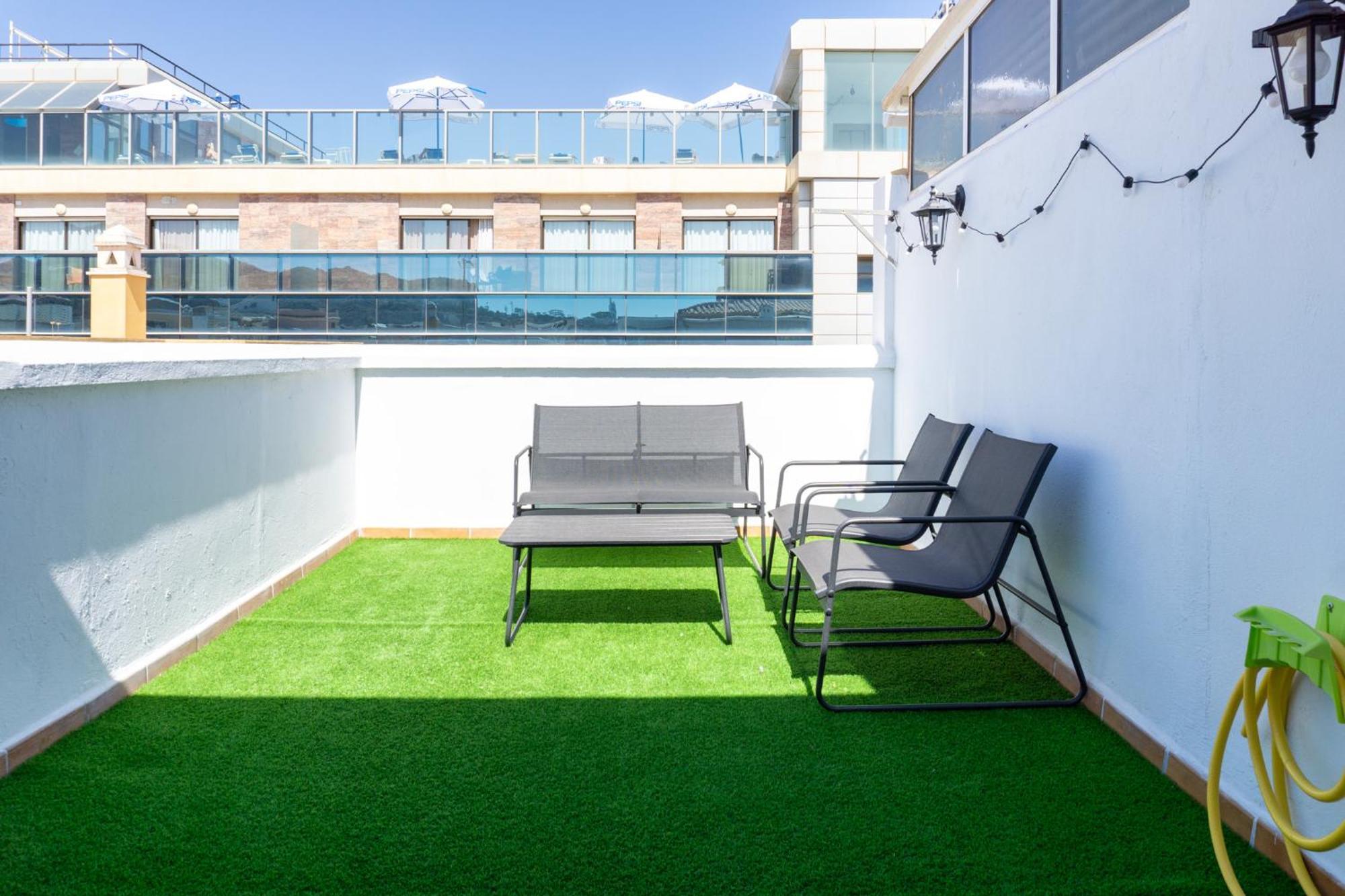 Apartamento Con Terraza En La Playa La Cala Del Moral Екстериор снимка